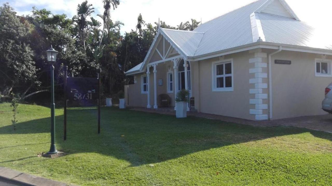 Caribbean Estates 03 on Coconut Grove Villa Port Edward Exterior foto